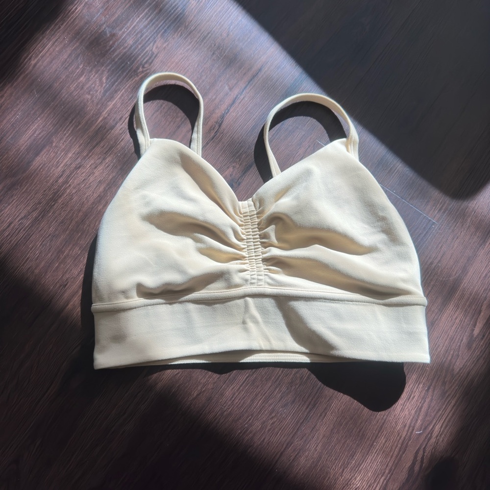 Lululemon Nulu Front-Gather Yoga Bra *Light Support, B/C Cup Prosecco / Size 6